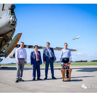 中国企业组织援助乌克兰抗疫物资交接仪式